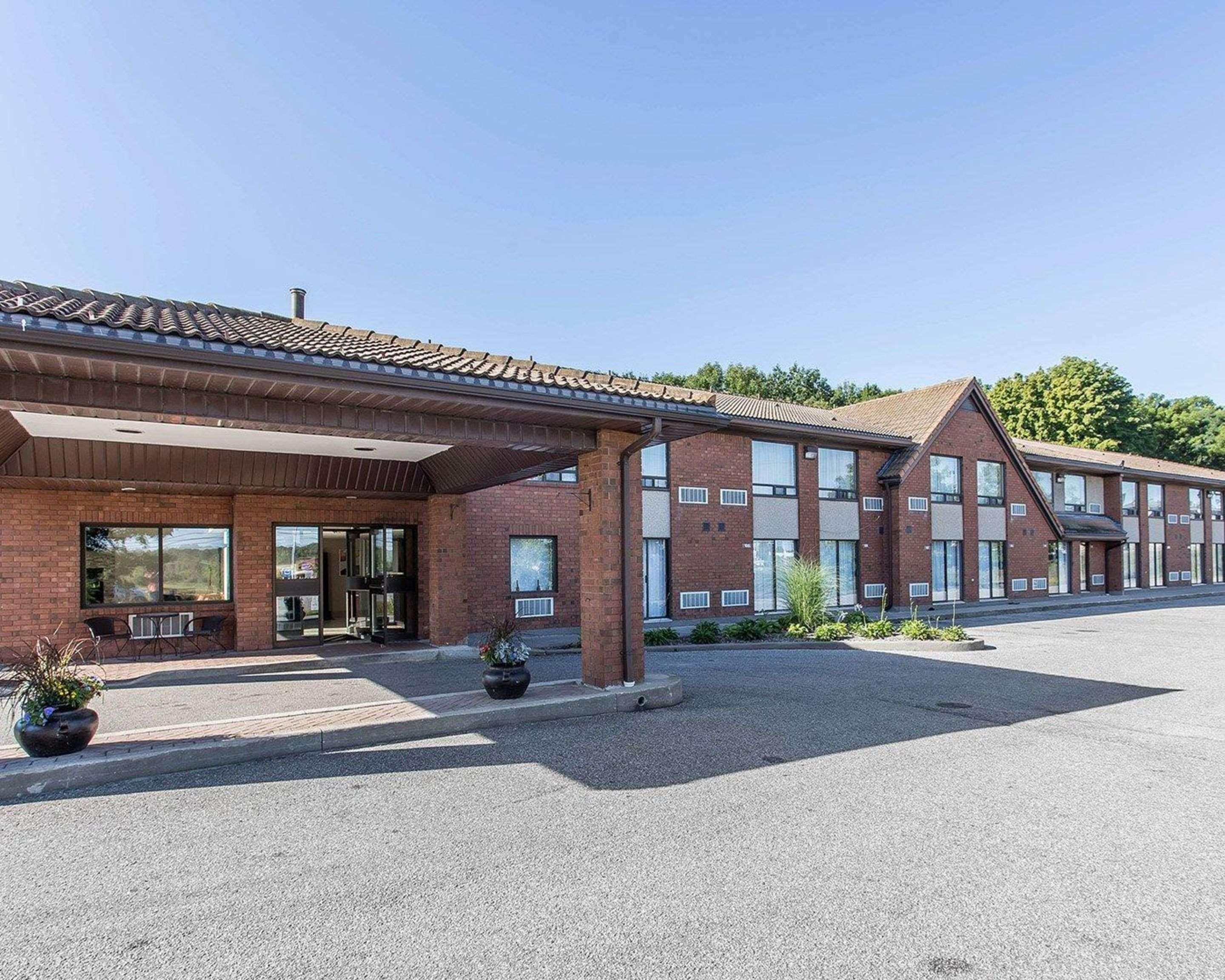 Comfort Inn Midland Buitenkant foto