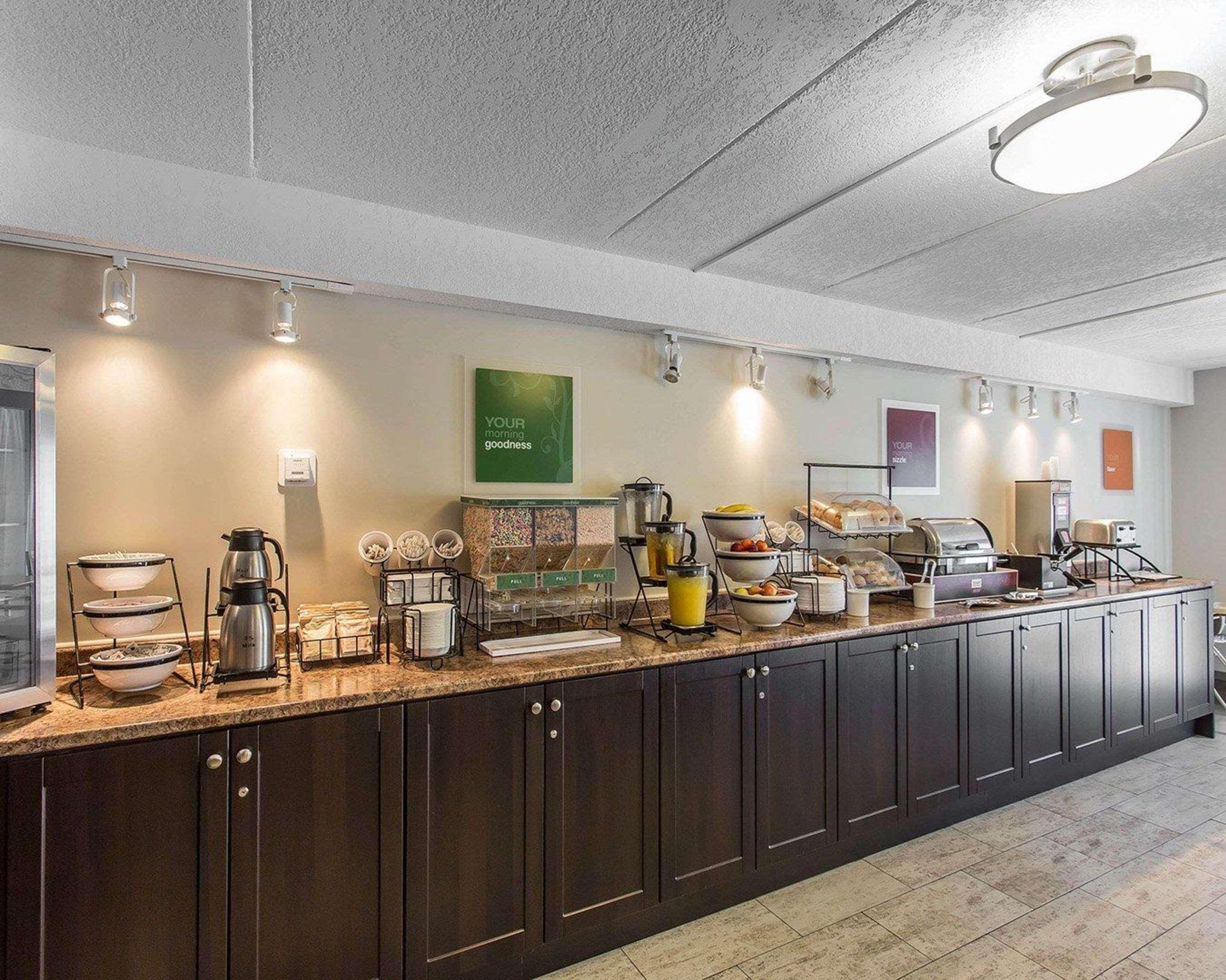 Comfort Inn Midland Buitenkant foto
