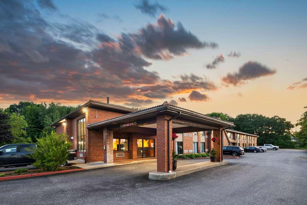 Comfort Inn Midland Buitenkant foto