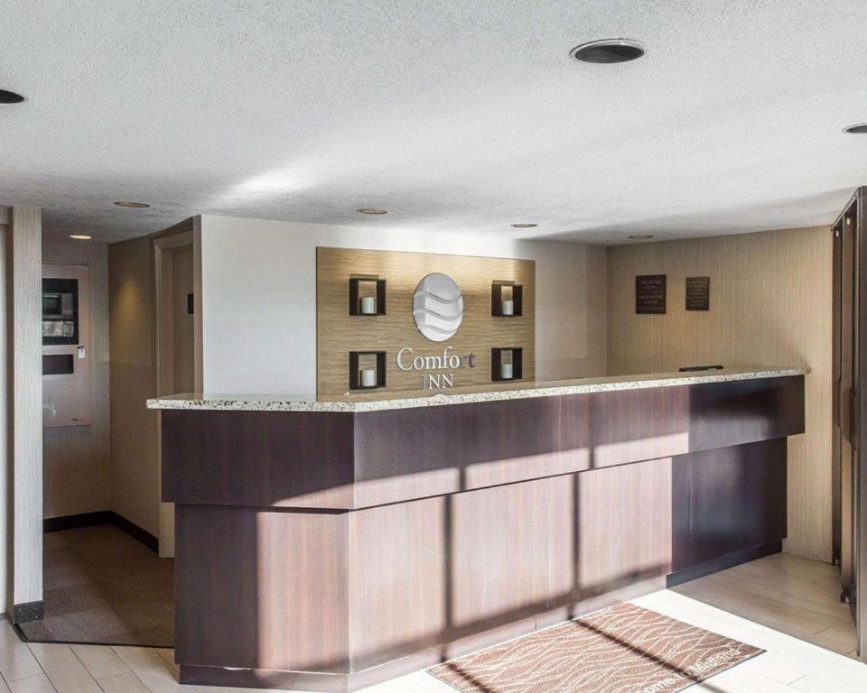 Comfort Inn Midland Buitenkant foto